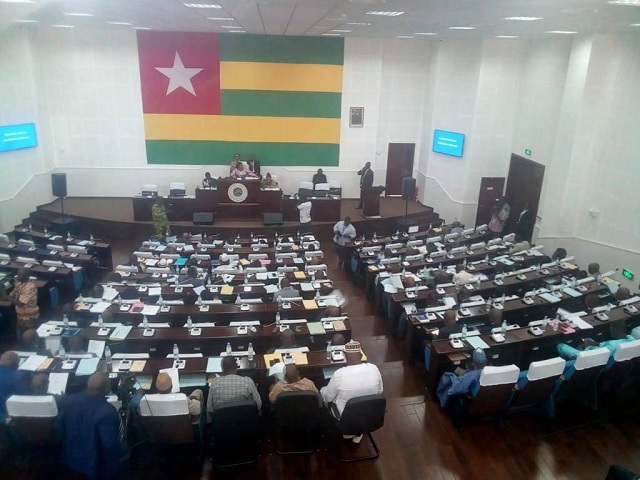 « Deux nouveaux députés rejoignent l’Assemblée nationale du Togo »