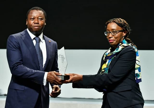 Togo/Faure sacré Prix Champion de la CEA pour la Cybersécurité en Afrique : La consécration des causes perdues érigée au rang de gouvernance