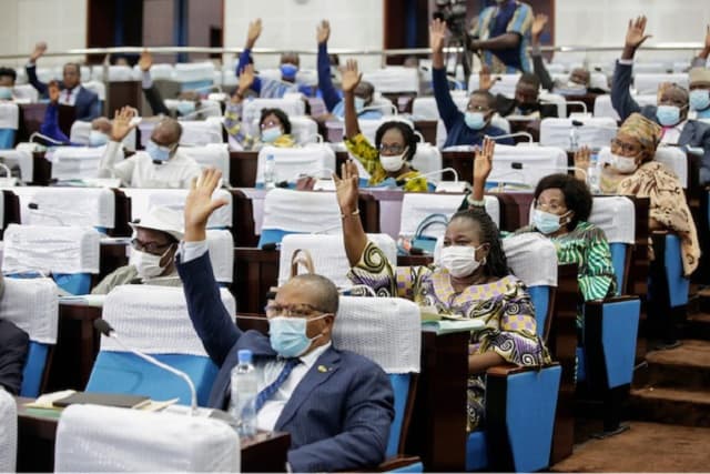 Togo : Illégal projet de révision constitutionnelle ou grotesque manœuvre de diversion politique